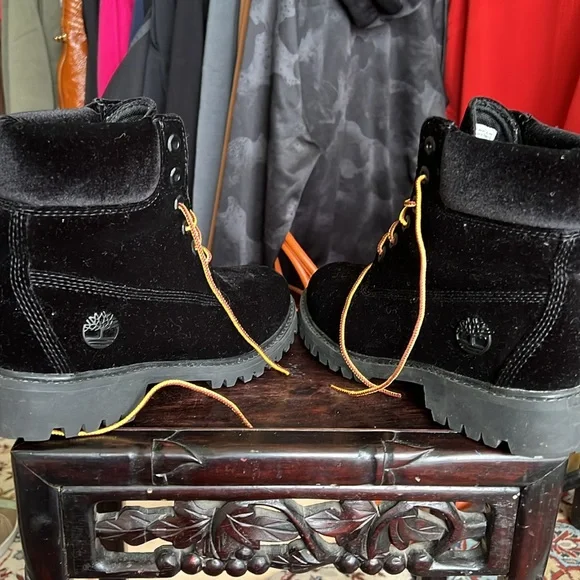 Timberlan x Off-WhiteCollaboration Beautiful ankle bootsVelve